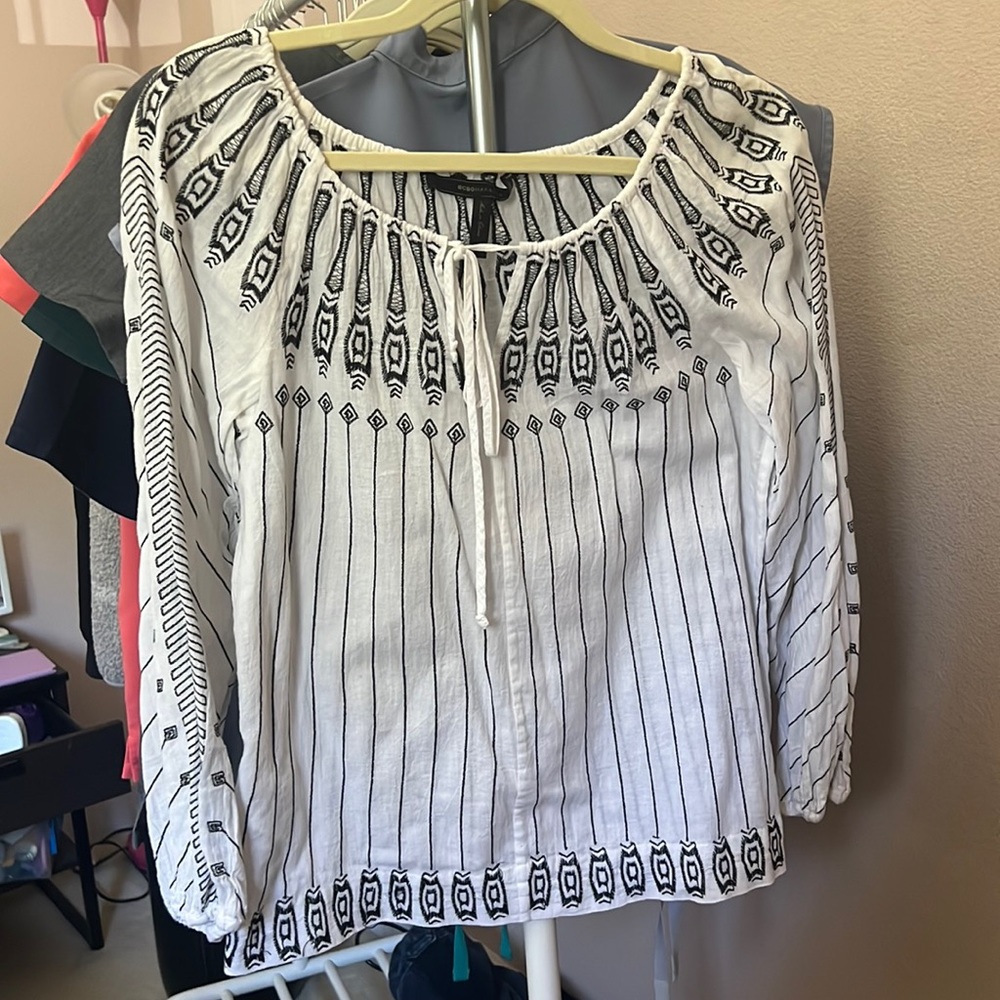 BCBMaxAzria oversized long sleeve top